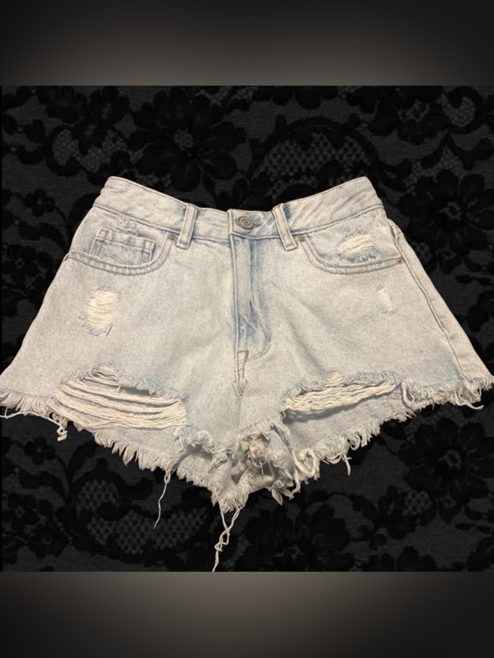 Adorable Highrise Lightwash Pacsun Festival shorts <33